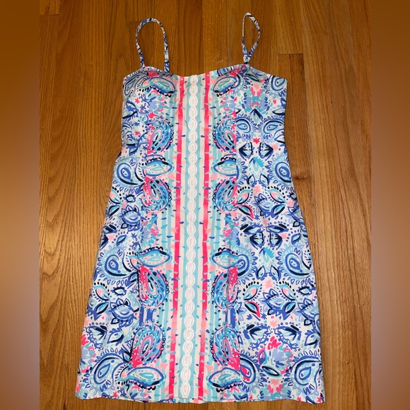 Lilly Pulitzer Dresses & Skirts - Lilly Pulitzer tie back dress